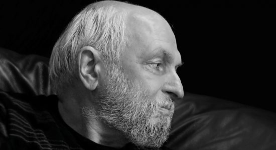 «Мхатовские пятницы»: Кама Гинкас в Художественном театре