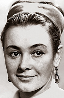 Любовь Стриженова