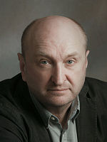 Сергей Женовач