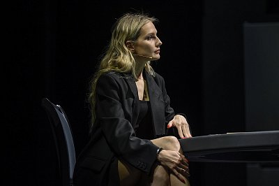 Маскарад с закрытыми глазами