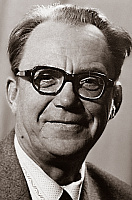 Владимир Богомолов