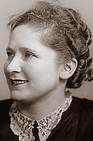 Мария Титова