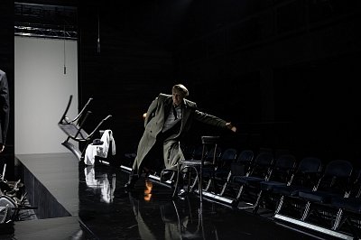 ДАМАСОБАЧКА