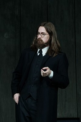 Самоубийца