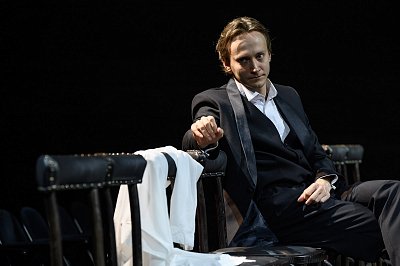 ДАМАСОБАЧКА