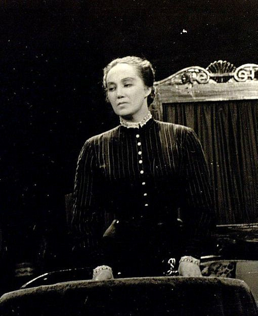 «Три сестры»,  1940 г. Ольга – К.Н. Головко (1958)