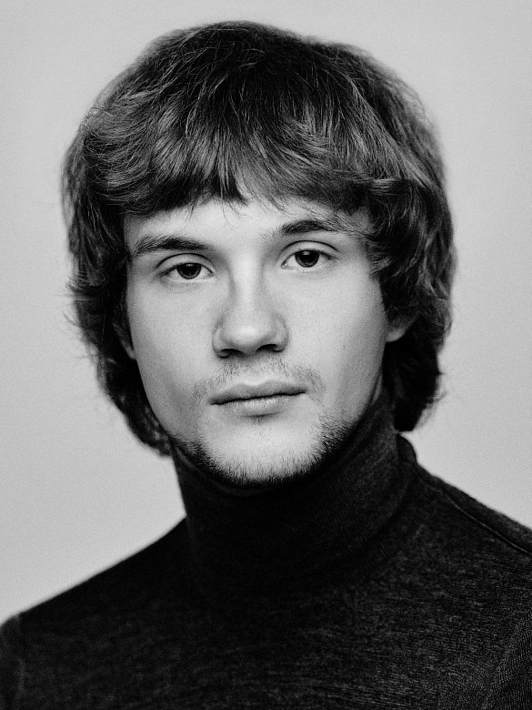 Оливер Мара