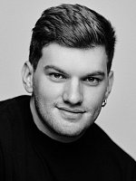 Андрей Максимов