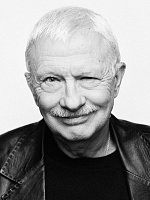 Виктор Кулюxин