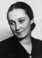 Кира Головко