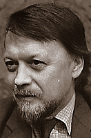 Михаил Рощин