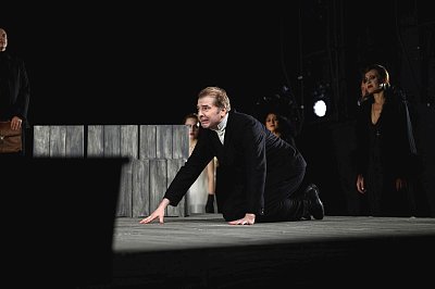 Самоубийца