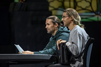 Маскарад с закрытыми глазами