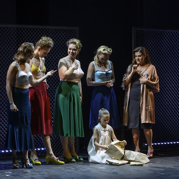 Гастроли МХТ в Санкт-Петербурге